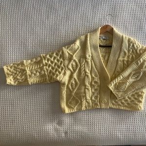 Cropped Zara Sweater Yellow Small